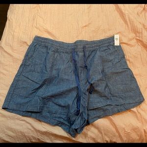 GAP High waist denim color loose shorts